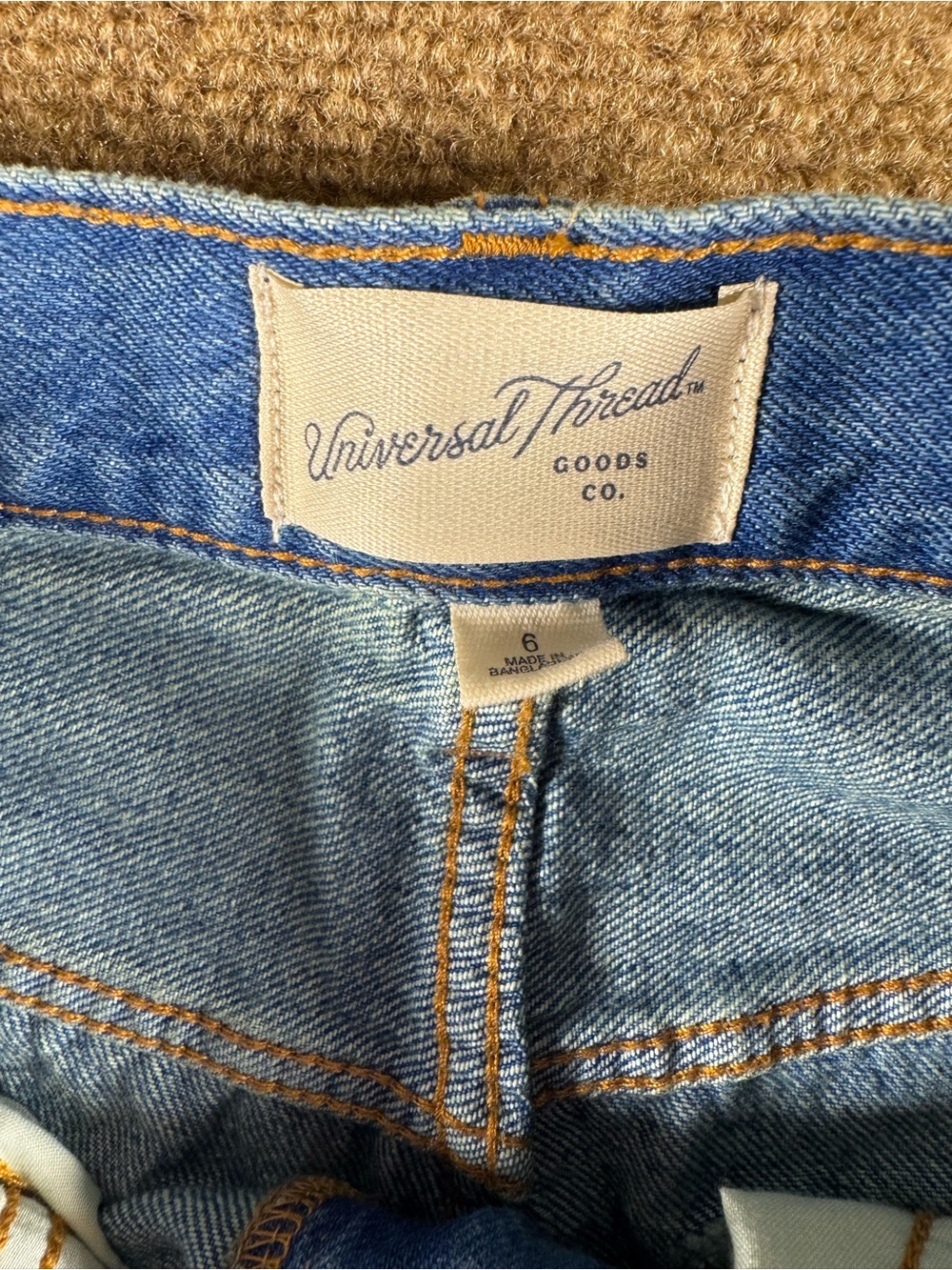 Universal Thread Jeans Size 6 Women's Mid Rise 90s Baggy Dark Wash Distressed - Picture 3 of 12